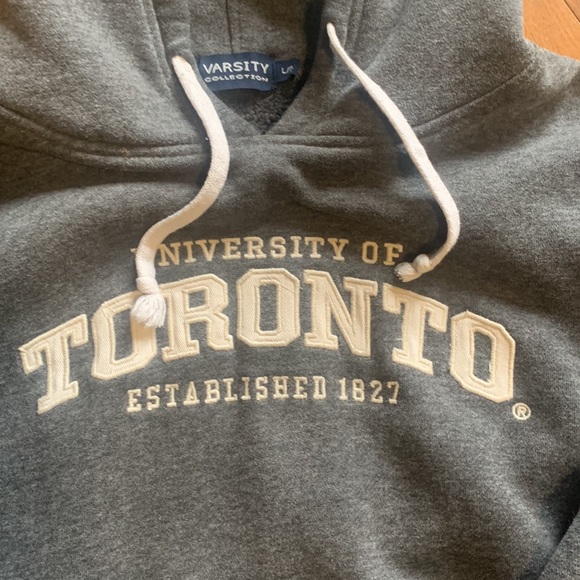 Youth size large University of Toronto hoodie - Picture 2 of 3